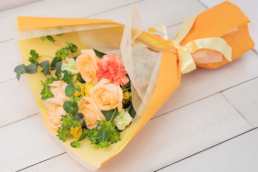 謝辞贈呈花束　（12,000円）